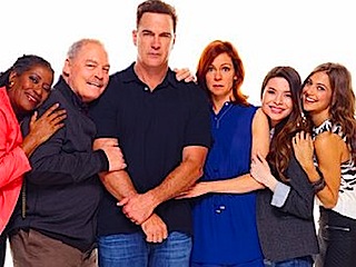 [CC] CROWDED 2016 THE COMPLETE TV SERIES ON DVD Patrick Warburton Miranda Cosgrove 