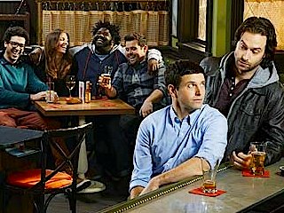 [USB] Undateable 2014 The Complete Series Chris DElia Brent Morin Ron Funches Bianca Kajlich 
