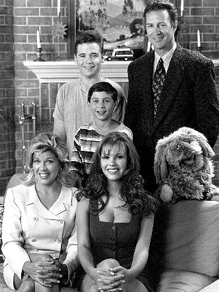 [DOWNLOAD] Unhappily Ever After (1995) The Complete Tv Series 100 Episodes Geoffrey Pierson Nikki Cox